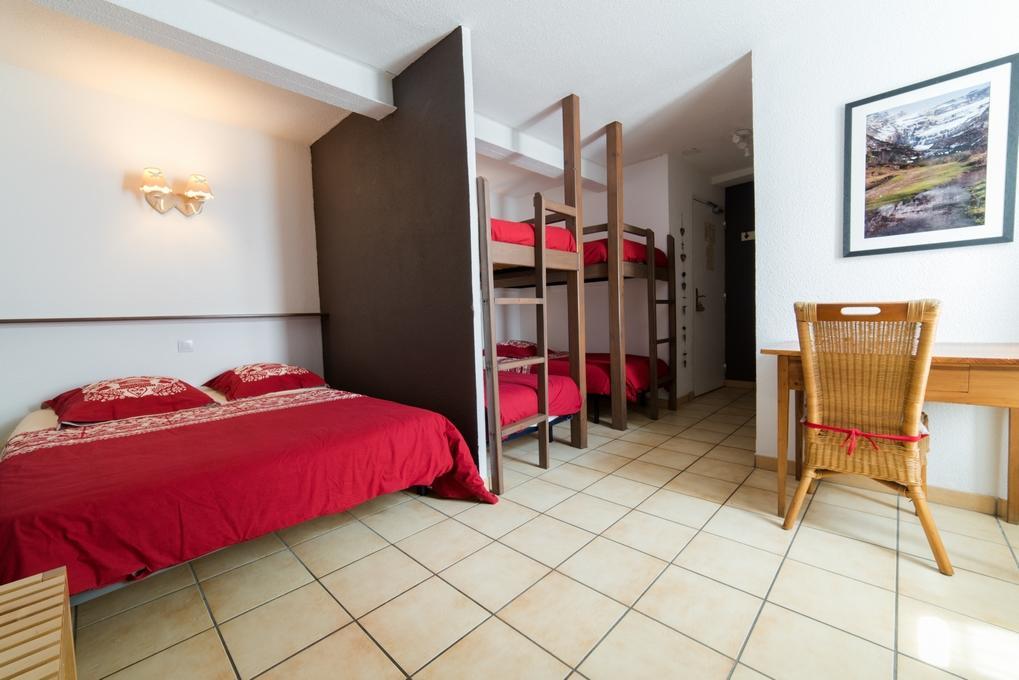 Gite La Maisonnee Sazos Exterior photo