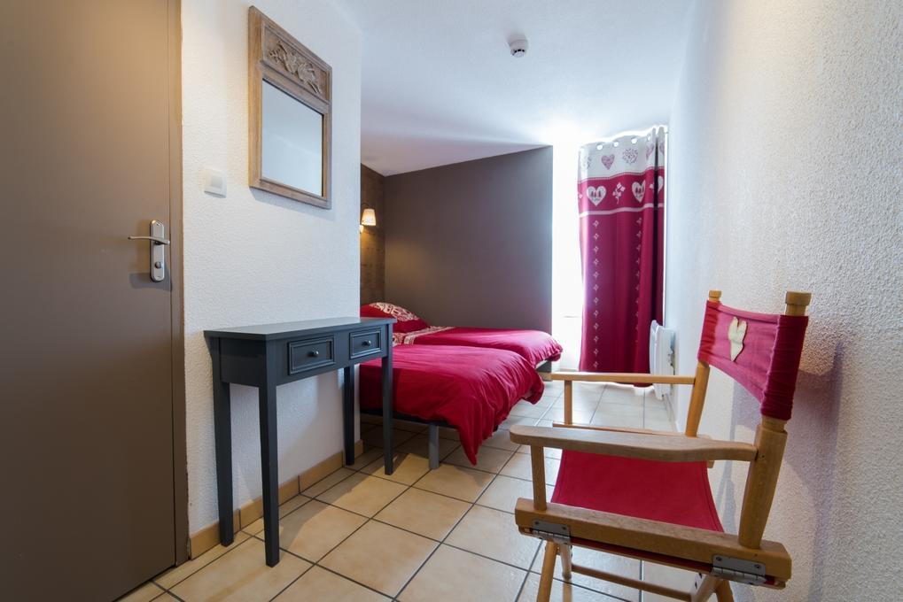 Gite La Maisonnee Sazos Exterior photo