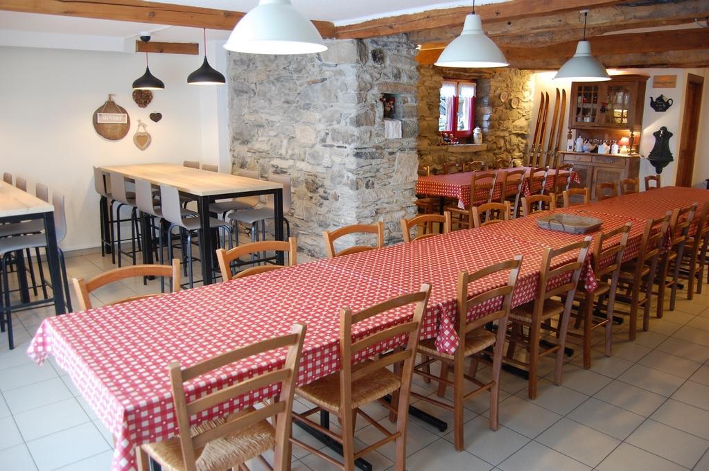 Gite La Maisonnee Sazos Exterior photo